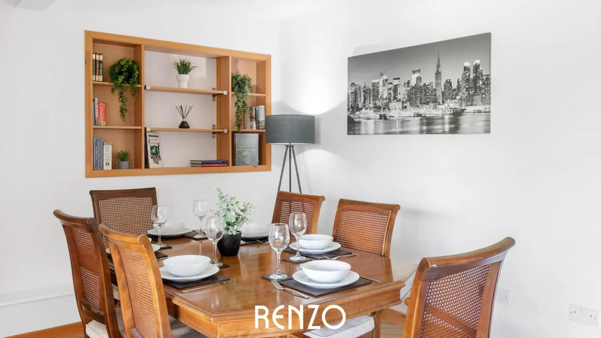 Vibrant 2-Bed Home In Nottingham By Renzo, Free Driveway Parking, Sleeps 6! United Kingdom