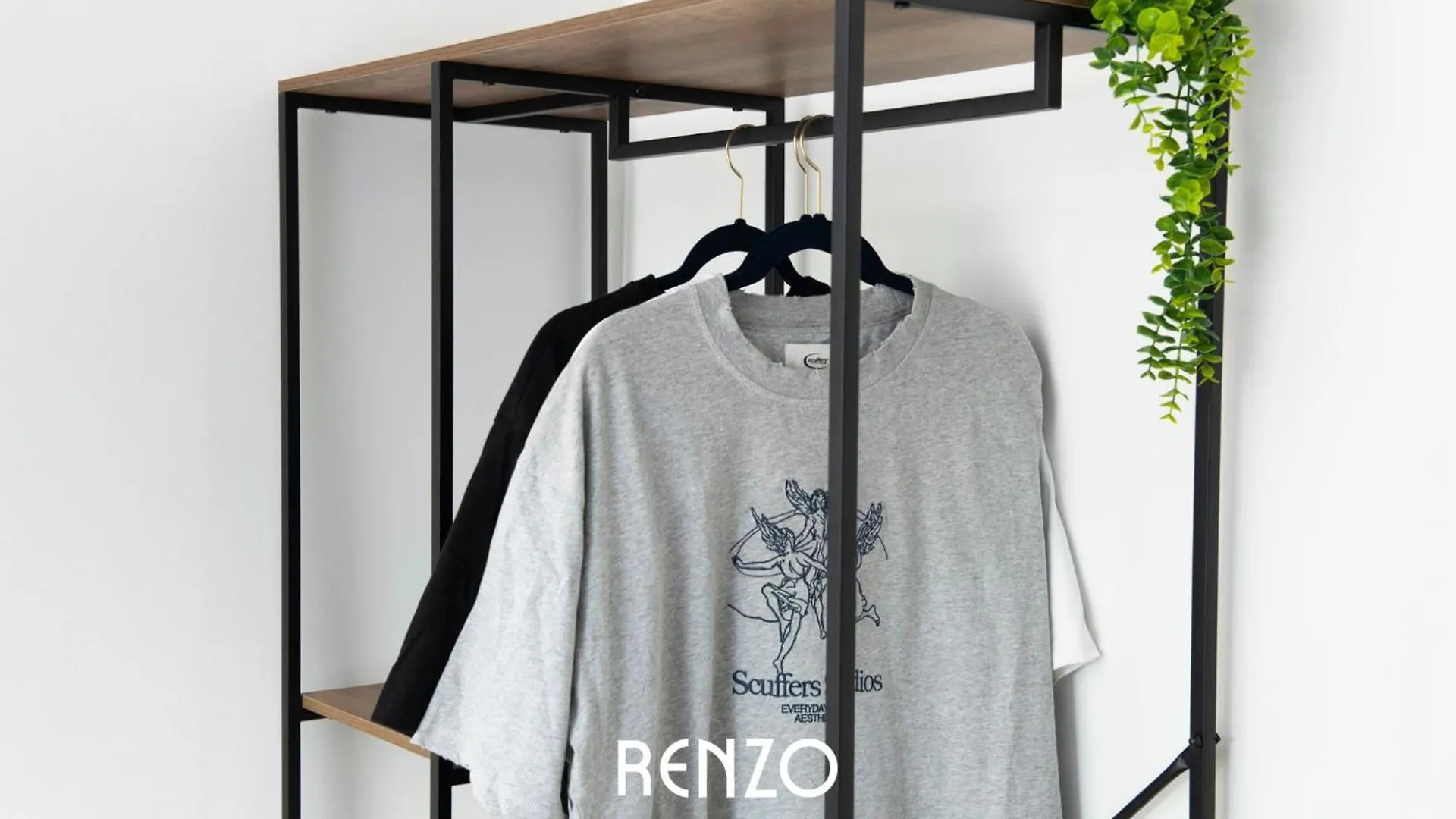 Vibrant 2-Bed Home In Nottingham By Renzo, Free Driveway Parking, Sleeps 6! Holiday home